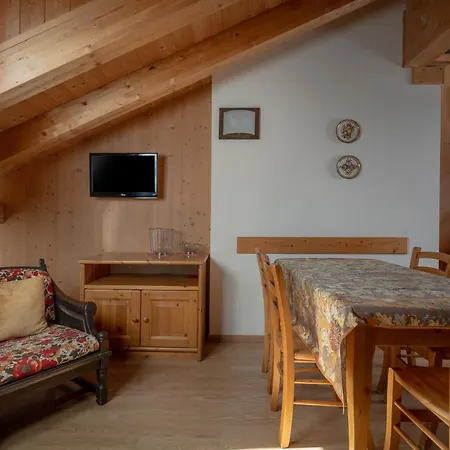 Aparthotel Stelle Di Neve 3*