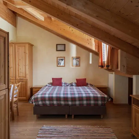 Aparthotel Stelle Di Neve 3*